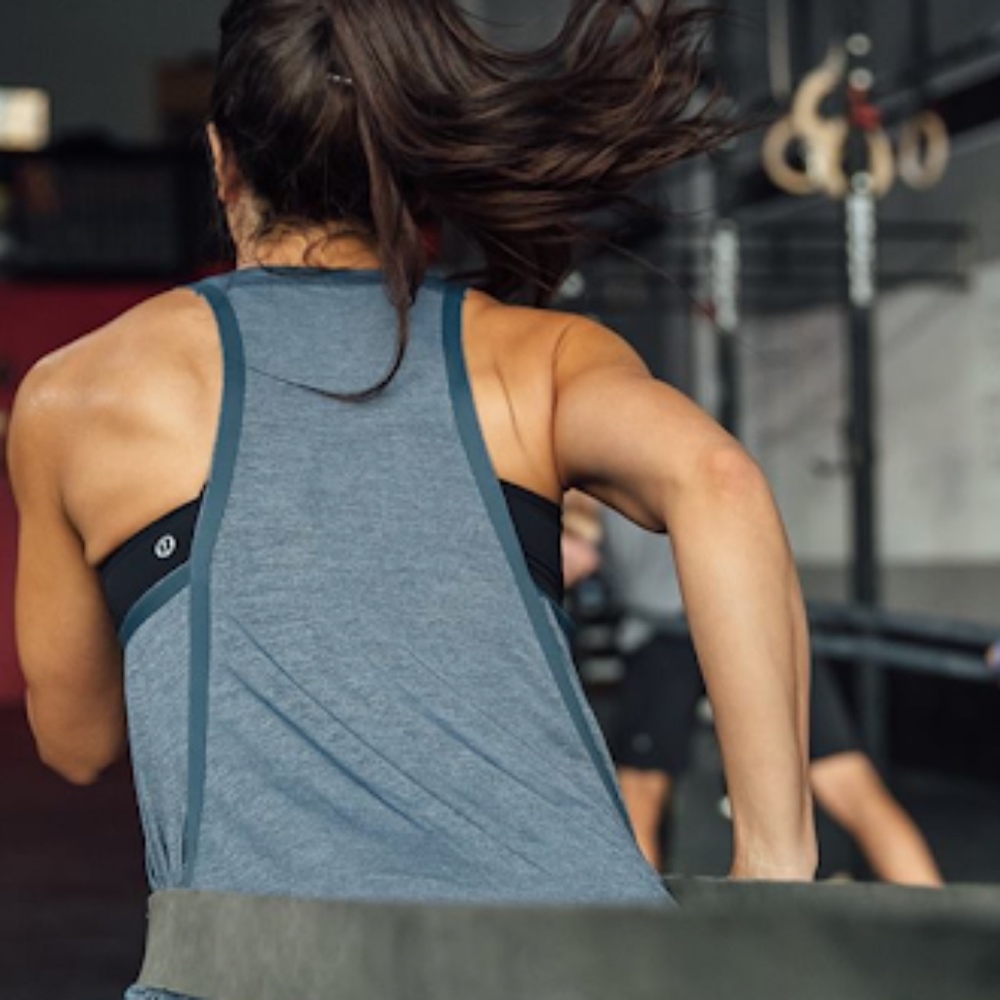 Lululemon "On Track Singlet"